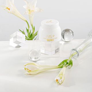 KEM BODY MỀM NƯỚC HOA 2O2O