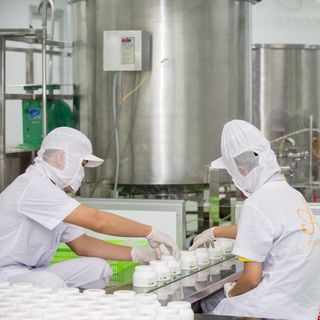 KEM BODY MỀM NƯỚC HOA 2O2O