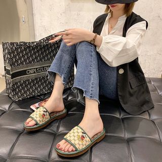 Dép quai ngang mkey