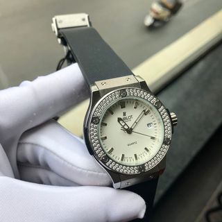 Đồng hồ nữ Hublot vỏ trắng mặt trắng cao cấp