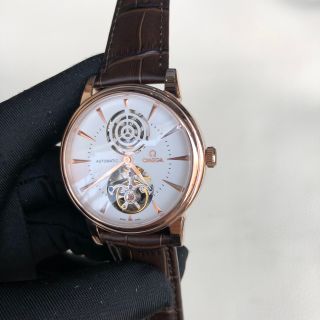 Đồng hồ Omega OP lộ cơ vỏ vàng cao cấp