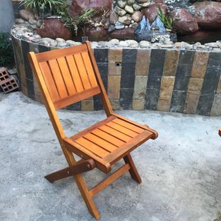 Ghế xếp gỗ ngồi cao 32cm, tựa 64cm