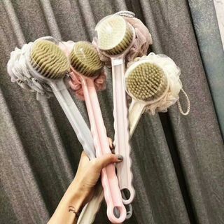 Cọ lưng Nhật