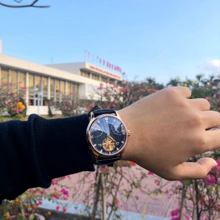 Đồng hồ nam Vancheron vỏ vàng mặt đen cao cấp
