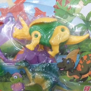 Vỉ đồ chơi khủng long