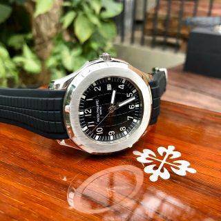 Đồng hồ nam Patek Philipe Aquanaut Mặt đen dây cao su