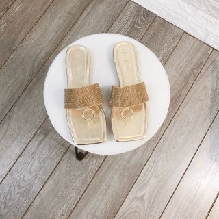 Dép ít xo ngon cute