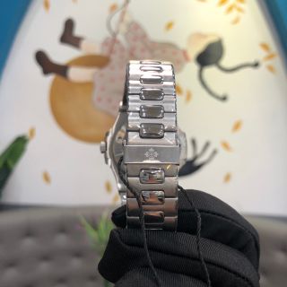 Đồng hồ Patek Philipe Nautilus