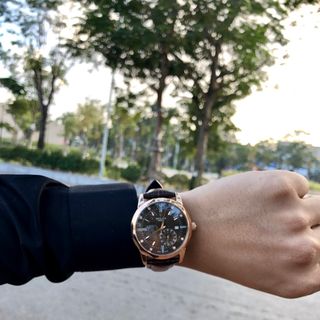 Đồng hồ nam Rolexx vát cạnh vỏ vàng mặt đen giá sỉ