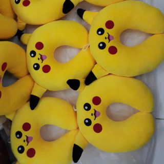 Chuối ôm các size, đủ màu. Gối cổ đủ màu...