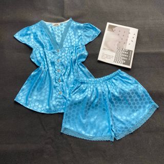 Đồ Bộ Ngủ Nữ Pijama Mặc Nhà Lụa Gấm Đùi Xinh Xịn Sò