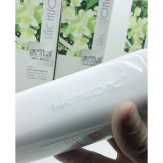 Kem dưỡng trắng da toàn thân Sắc hương