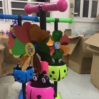 Xe trượt scooter chong chóng con bọ