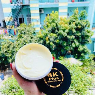 Kem body 4k plus thái lan xịn