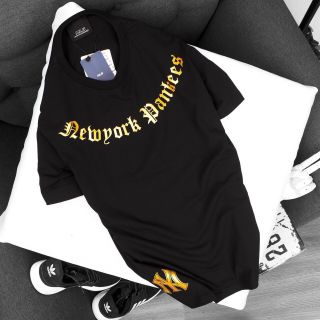 Áo thun cổ tròn 00