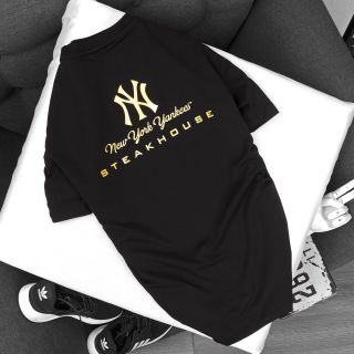 Áo thun cổ tròn 00