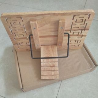 Giá (kệ) đọc kinh, sách