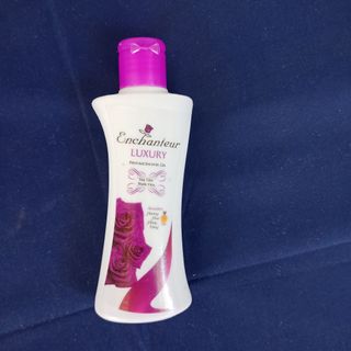 Sữa tắm Enchanteur Hương Nước Hoa (1 chai 120ML)