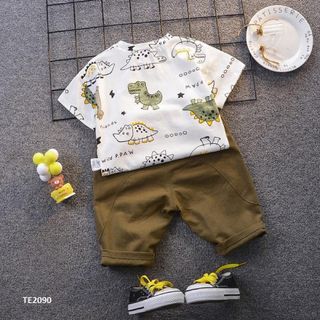 Áo thun khủng long mix quần kaki màu nâu tây cá tính