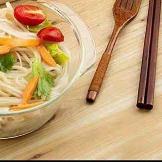 Âu thủy tinh nắp thông minh 2 lít