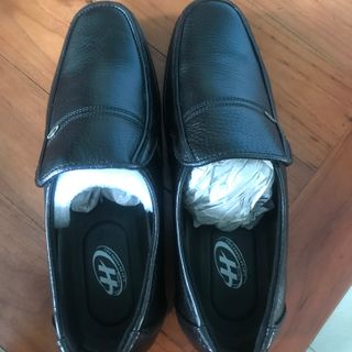 giày da chất lương cao. bào hành 12 tháng