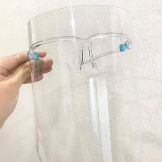 Kính chắn giọt bắn