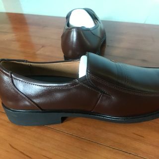 giày da chất lương cao. bào hành 12 tháng