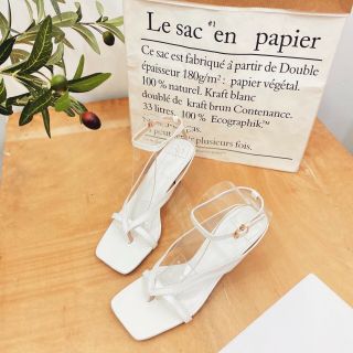 Giay sandal dây mảnh