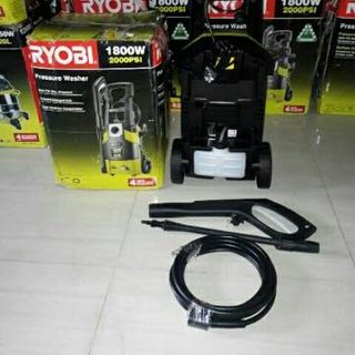 Máy rửa xe Ryobi