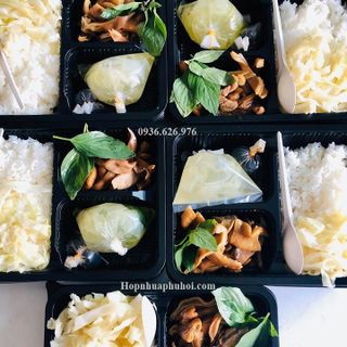 Hộp nhựa đựng cơm 3 ngăn