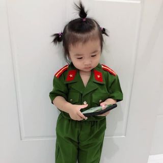 Bộ công an trẻ em