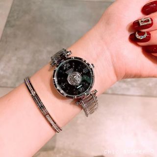 Véaceeee mới