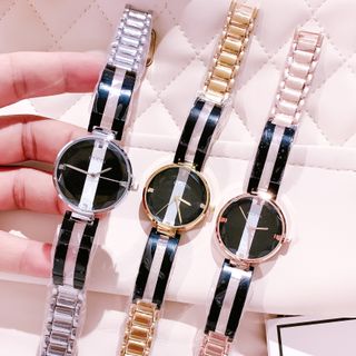 Guccicci sọc mới