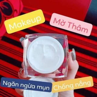 Ken dưỡng da ban ngày White face premium
