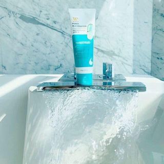 Sữa rửa mặt thải độc nâng cơ wskin