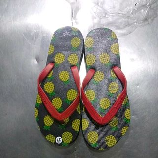 xưởng dép nhựa ,xốp ,tông nữ đẹp ,giá rẻ .sỉ sll