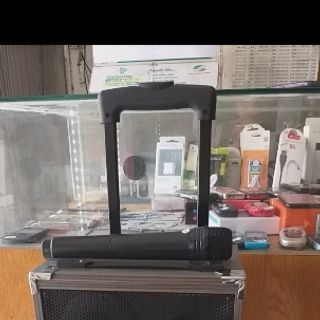 Loa kéo karaoke Kiomic Q8 2 tấc công suất 50w 1 mic