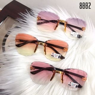 MẮT KÍNH 8002A