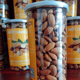 Hạt hạnh nhân tách vỏ sấy giòn Mỹ NUT GARDEN 500gr/hộp