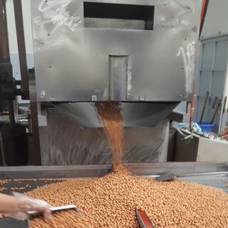 đậu phộng nước cốt dừa