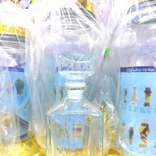 Chai thủy tinh đựng ruou 780ml đến 1100ml