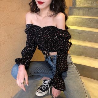 Áo kiểu bẹt vai tay bồng voan hoa