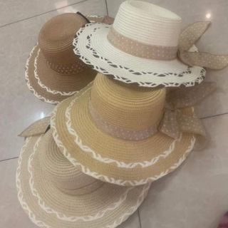 Nón cói rộng vành