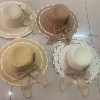 Nón cói rộng vành