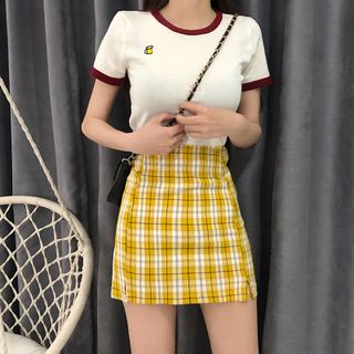 Chân Váy Chữu A xẻ đùi caro