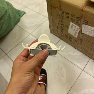 Móc treo chổi dán tường siêu chắc