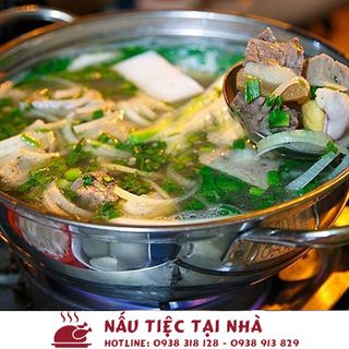 Lẩu bò (Nấu tiệc tại nhà)