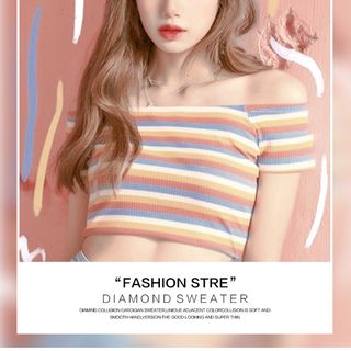 Áo Croptop bẹt vai Lisa