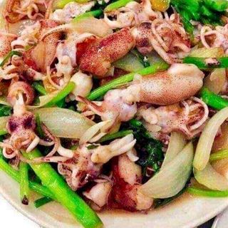 MỰC TRỨNG SỮA