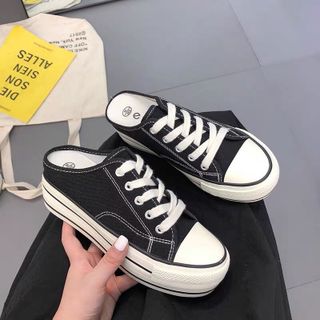 Dép sục nu đế độn